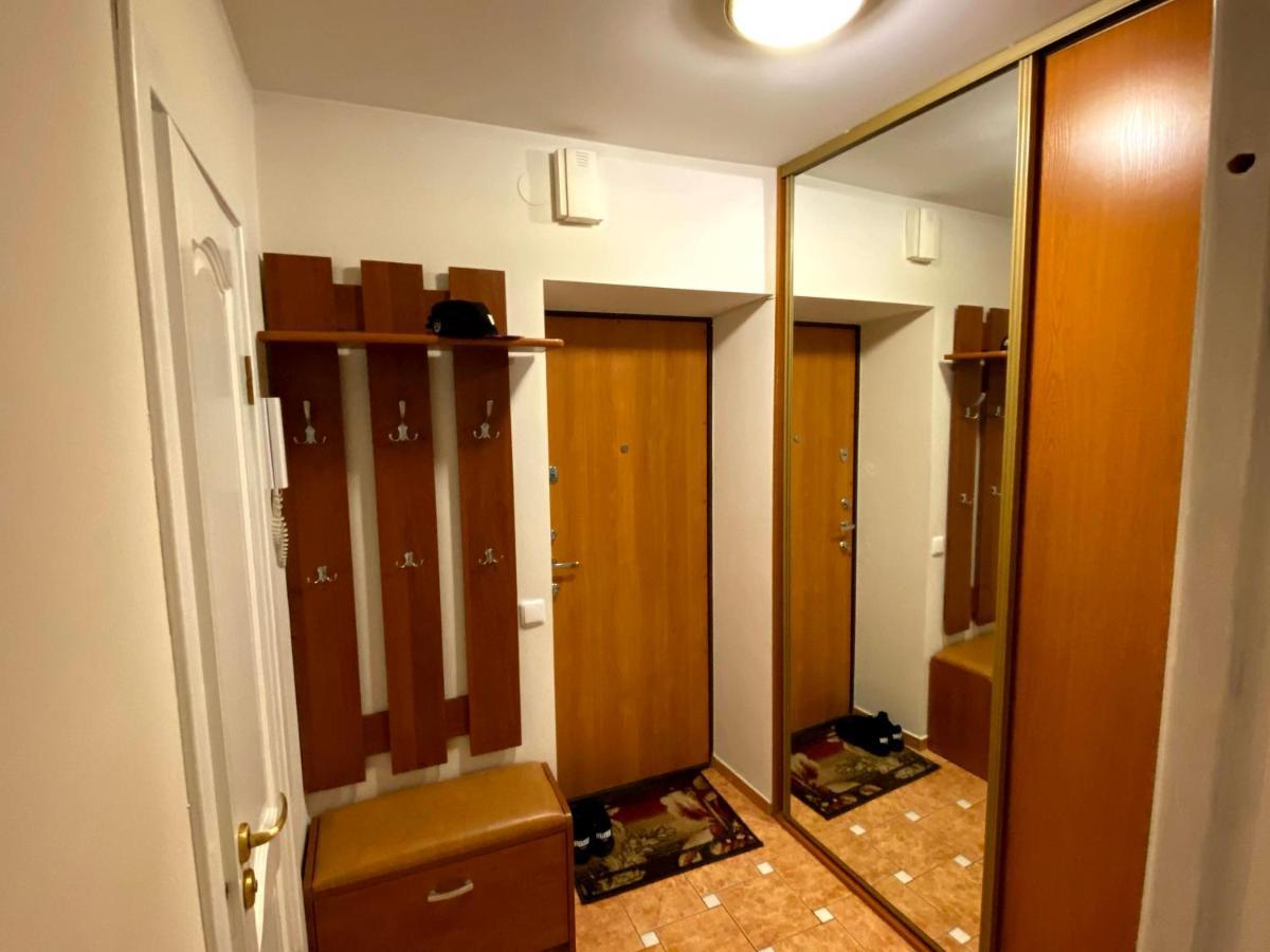 Your Home - Central Studio Apartment, Balcony, Parking & Self Check-In VNO Exterior photo