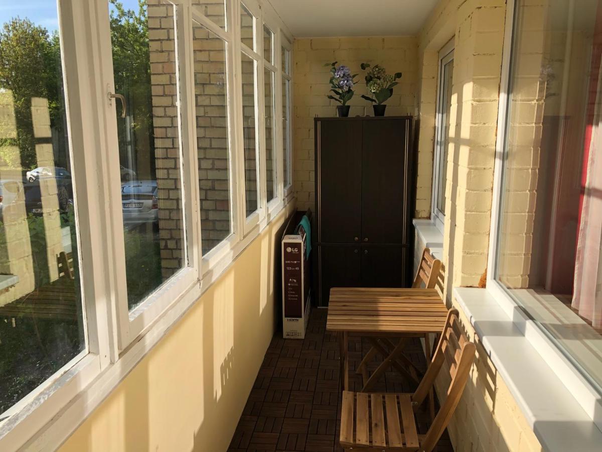 Your Home - Central Studio Apartment, Balcony, Parking & Self Check-In VNO Exterior photo